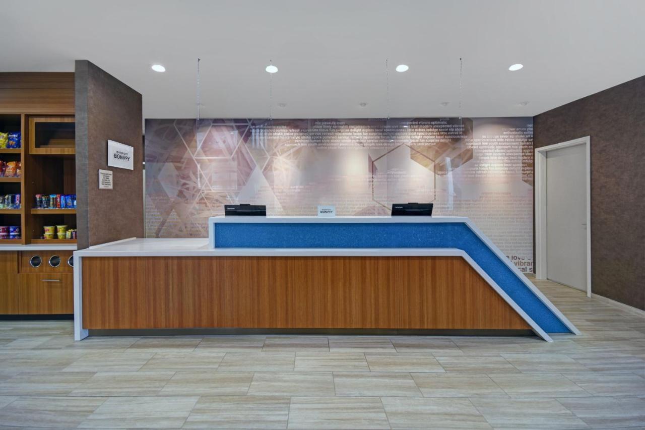 Springhill Suites By Marriott Hartford Cromwell Exterior photo